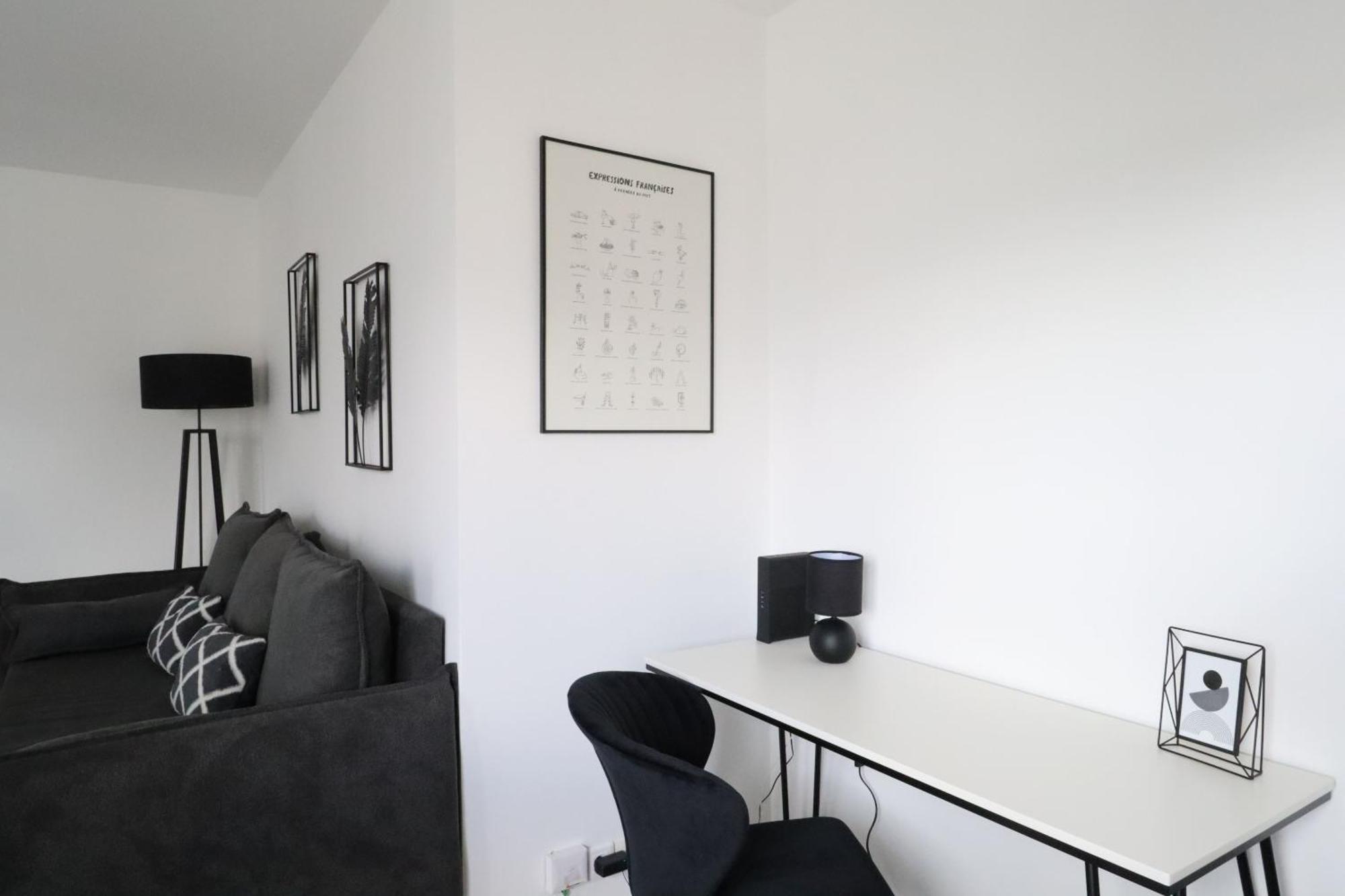 Frenchy By Plaza Apartment Serris Exterior photo